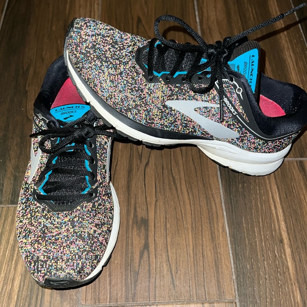Brooks Launch 5 - Size 8.5